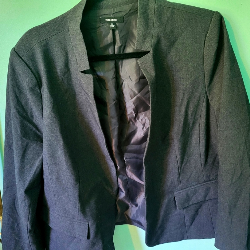 Grey blazer size 14